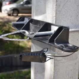 Cruzeta Dielétrica de Ancoragem - CDA250