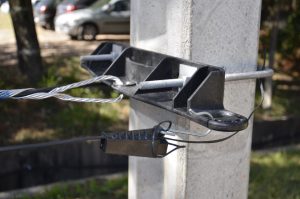 Cruzeta Dielétrica de Ancoragem - CDA250